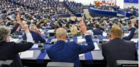 P3 Nyheter Dokumentär om mutskandalen i EU-parlamentet